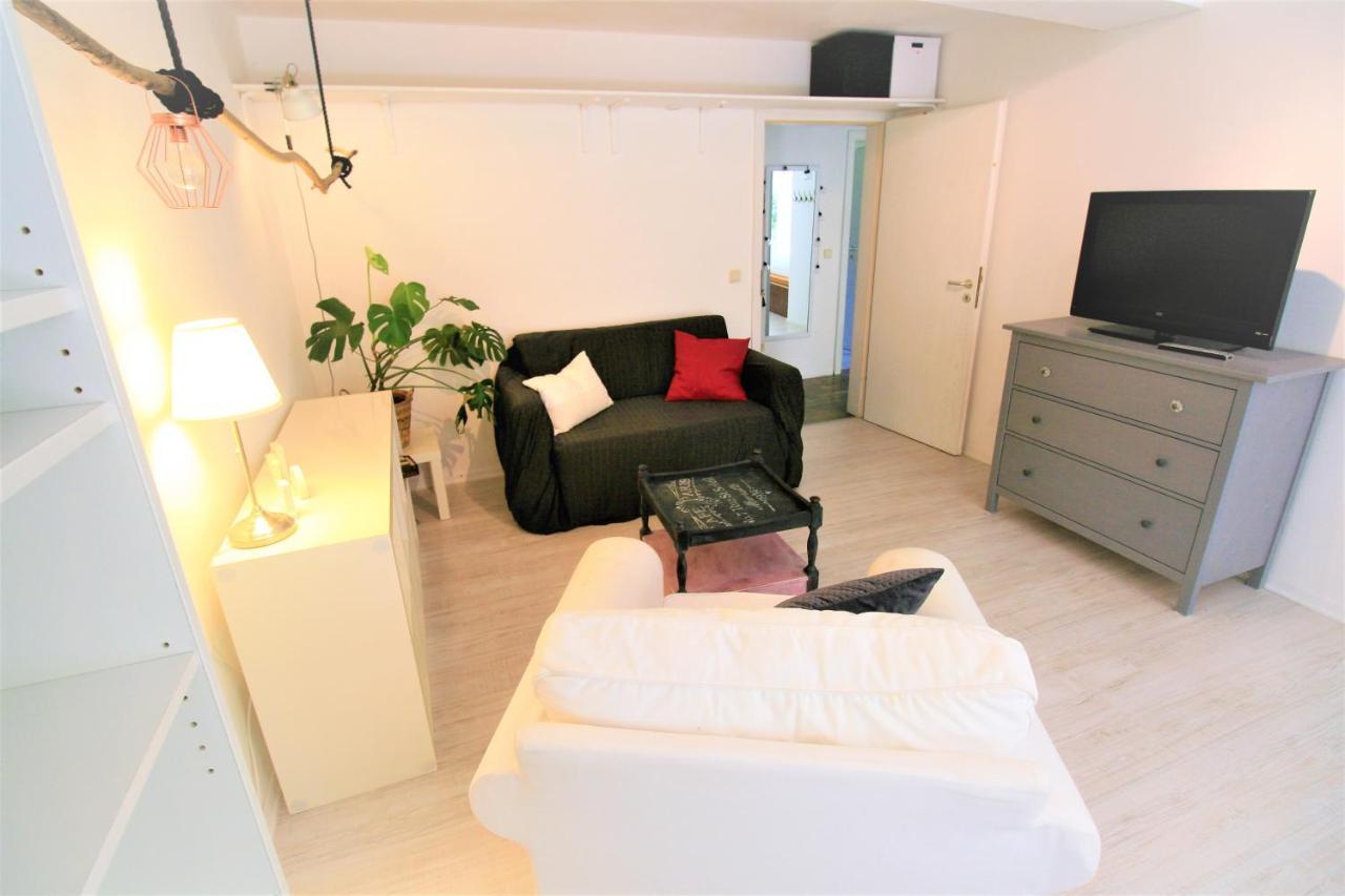 Zentrale Ferienwohnung „Treibholz“ Im Sonnenblumenhaus Flensburg Eksteriør bilde