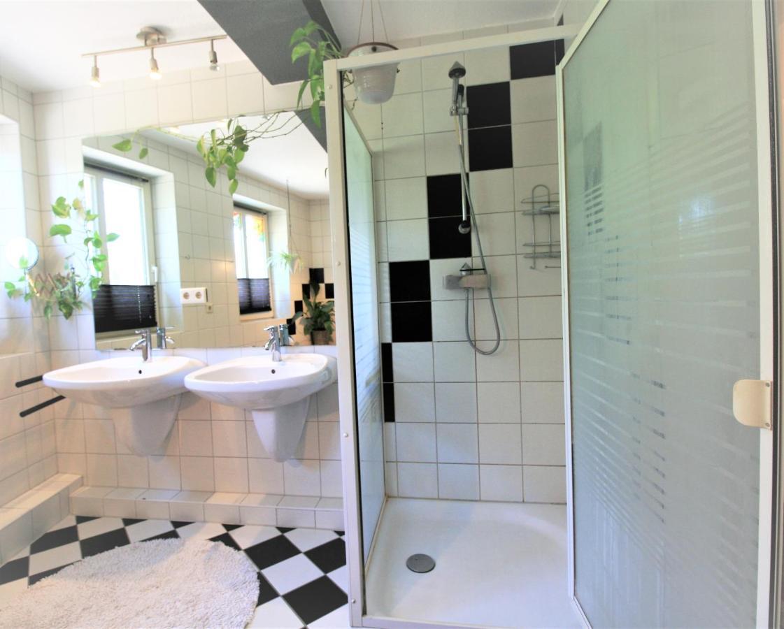 Zentrale Ferienwohnung „Treibholz“ Im Sonnenblumenhaus Flensburg Eksteriør bilde